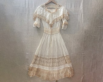 Antique Victorian White Cotton and Ecru Lace Dress, US size XS