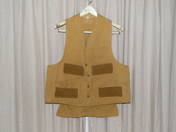 Rustic 1940s Vintage Hunting Vest Men's size Larg… - image 1