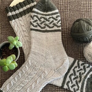 Hickory Glen Socks Knitting Pattern (PDF)