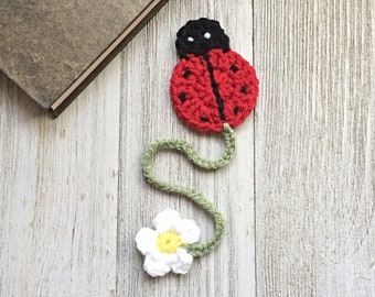 Ladybug Bookmark with Daisy, Handmade Crochet Book Lover Gift, Teacher Appreciation