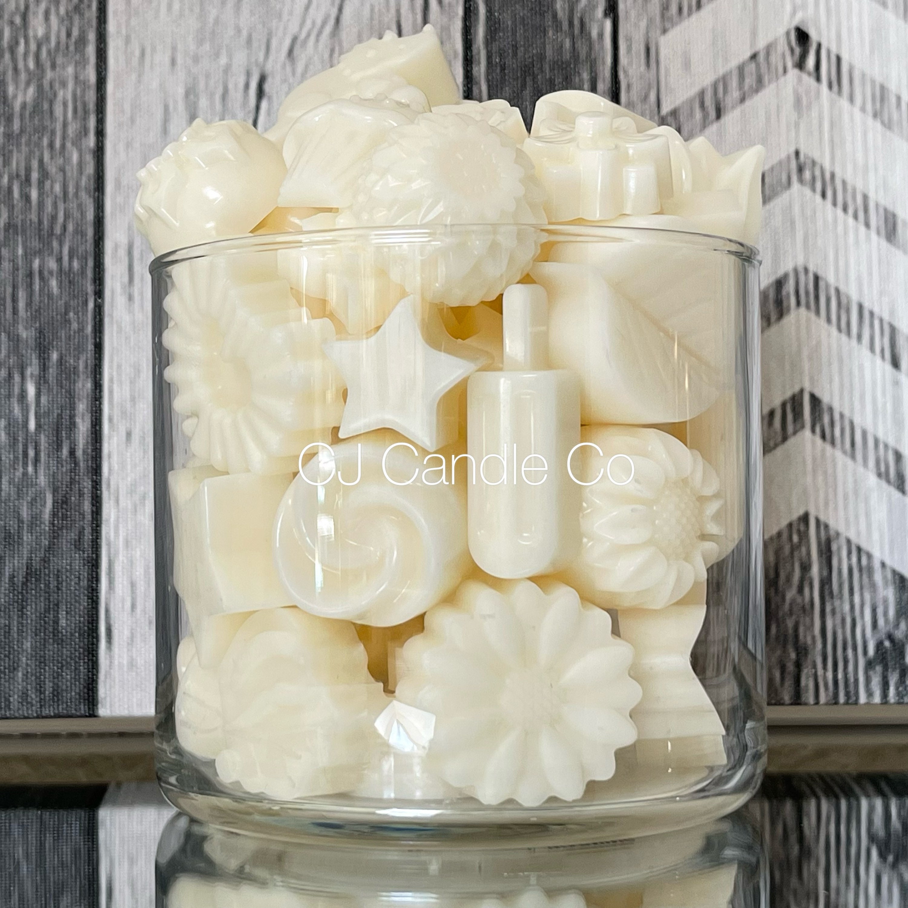 Honey Vanilla Love Dust Scented Soy Wax Melts – Sugar Belle Candles