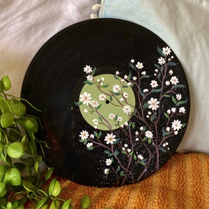 Sage Green with White Daisies, Hand Painted Vinyl Record Art