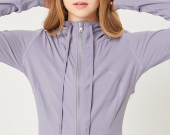 jacket with thumb holes