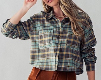 Crop Soft Flannel Long Sleeve Plaid Button Down Shirt, Cropped Top Urban Style, Street Wear, Brushed Fabric, All Seasons, Casual Gift