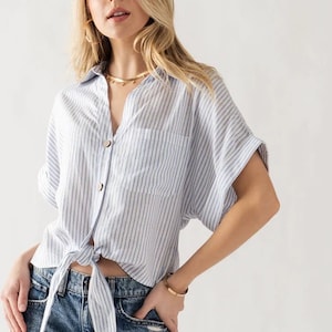 Casual Tie Front Striped Crop Shirt. V Neck | Aesthetic | Short Sleeve Button up Top Women's Soft Loose Fit Spring Summer Blouse Gift