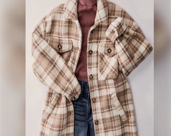 Plaid Sherpa Boyfriend Shacket with Pockets. Cozy Chic Soft Warm. Long Oversized fit, Layering Lumber Jacket Coat Girlfriend Gift for her