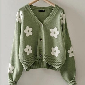 Daisy Flower Print Retro Sweater Cardigan Cozy and Stylish, Dolman Long ...