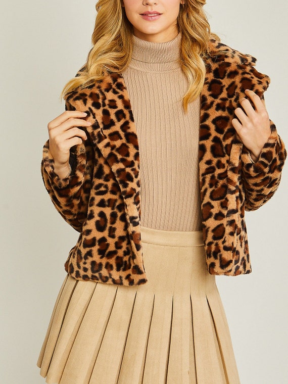 Cozy Leopard Print Faux Fur Teddy Jacket Side Pockets Soft and