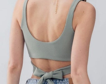 Atletisk Crop Top med Korsad Midja och Knytning baktill * Sport-BH * Mjukt och stretchigt ribbat material * Träning Casual Yoga Fitness * Vit Mintgrön * Sommar Herr