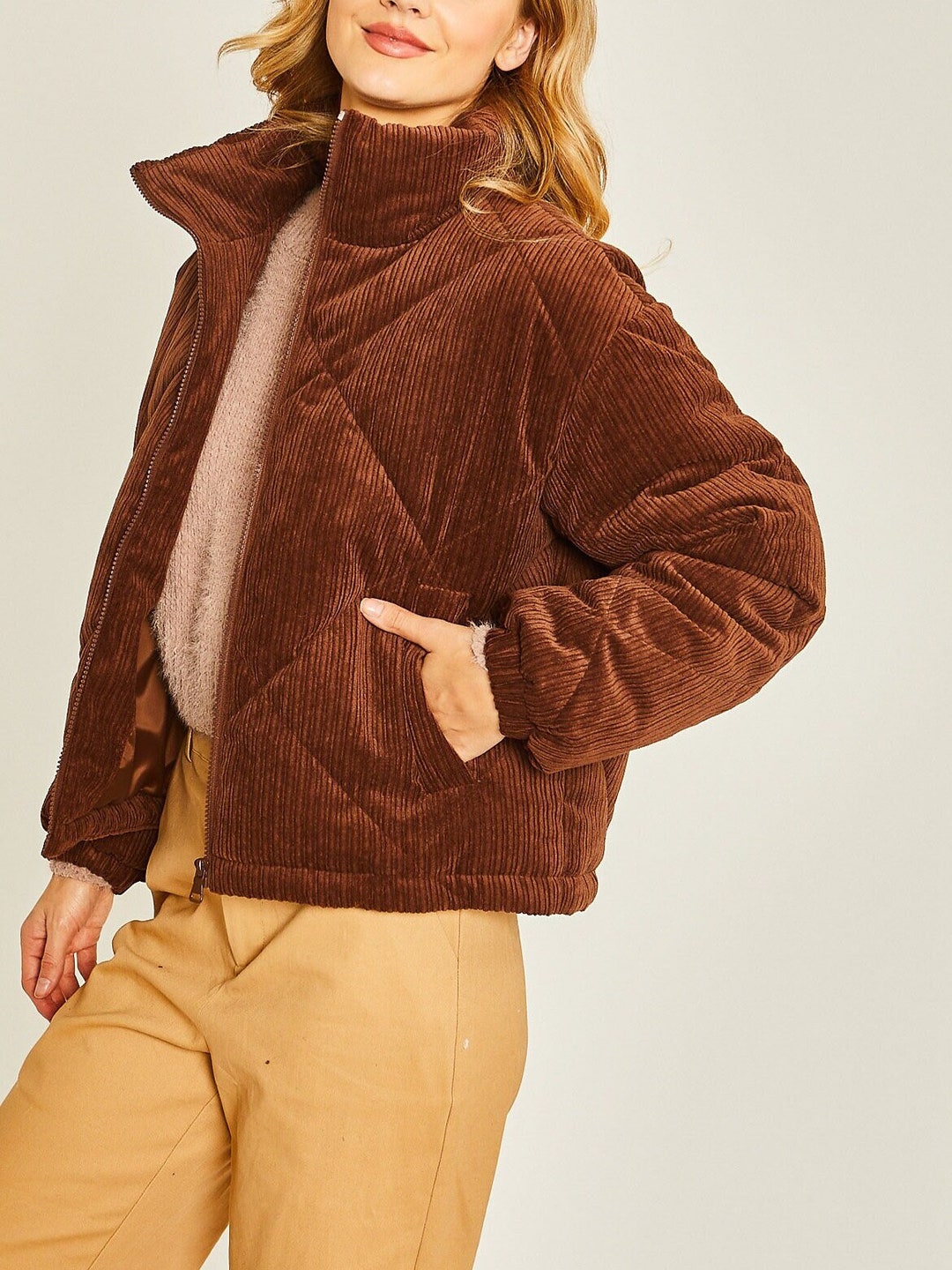 Cream Zip Up Collared Quilted Puffer Jacket
