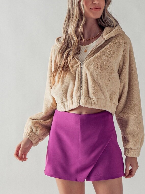 Hooded Crop Faux Fur Jacket Zip Up Side Pockets Soft Cozy Plushy