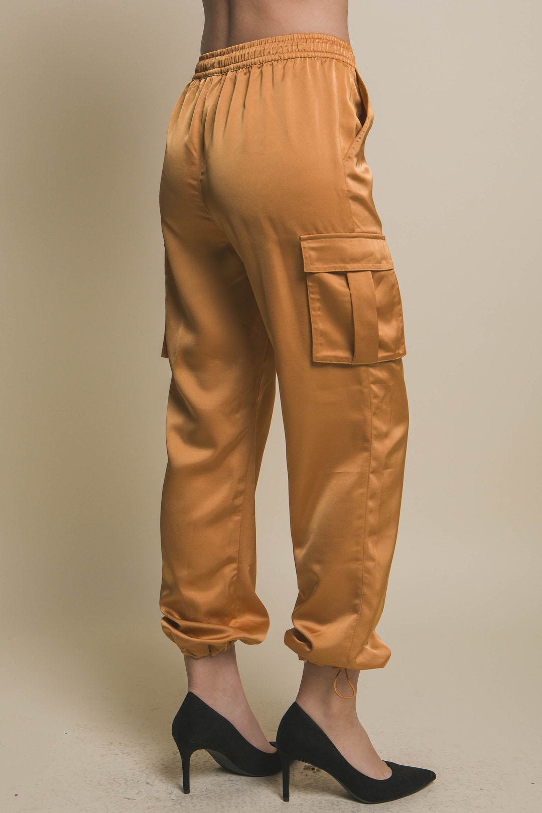 Women's Satin Jogger Pants Casual High Waist Long Lounge Pant Trousers With Pockets