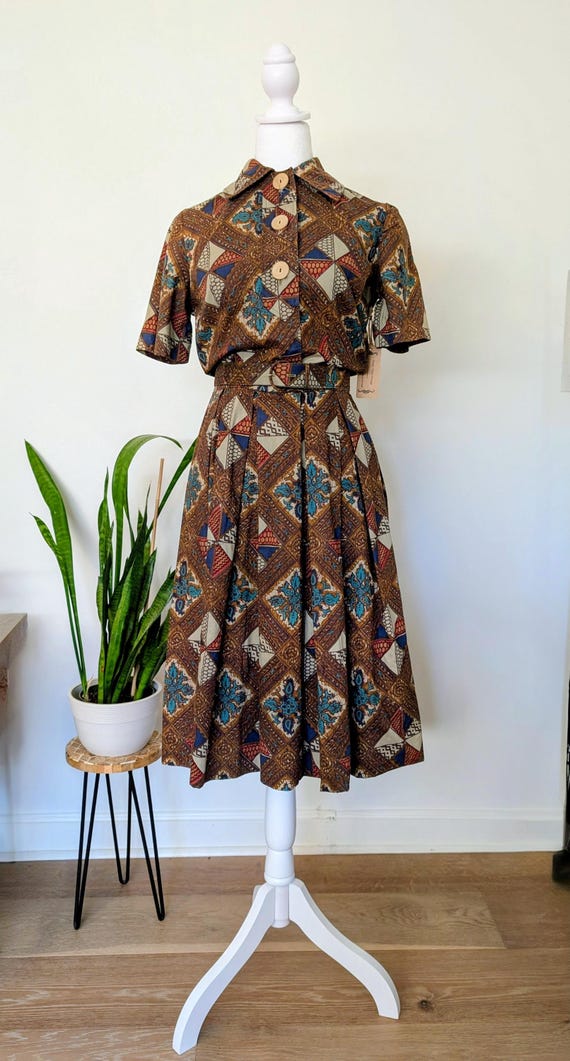 1950s Vintage Fit & flare cotton printed day dress