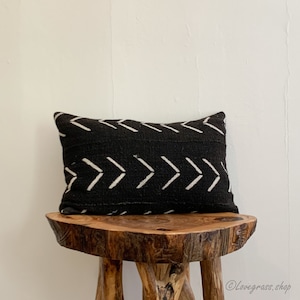 Authentic African Mudcloth / bogolanfini Pillow Covers (black with white arrowheads) 12x18 | 16x16 | 18x18 | 20x20