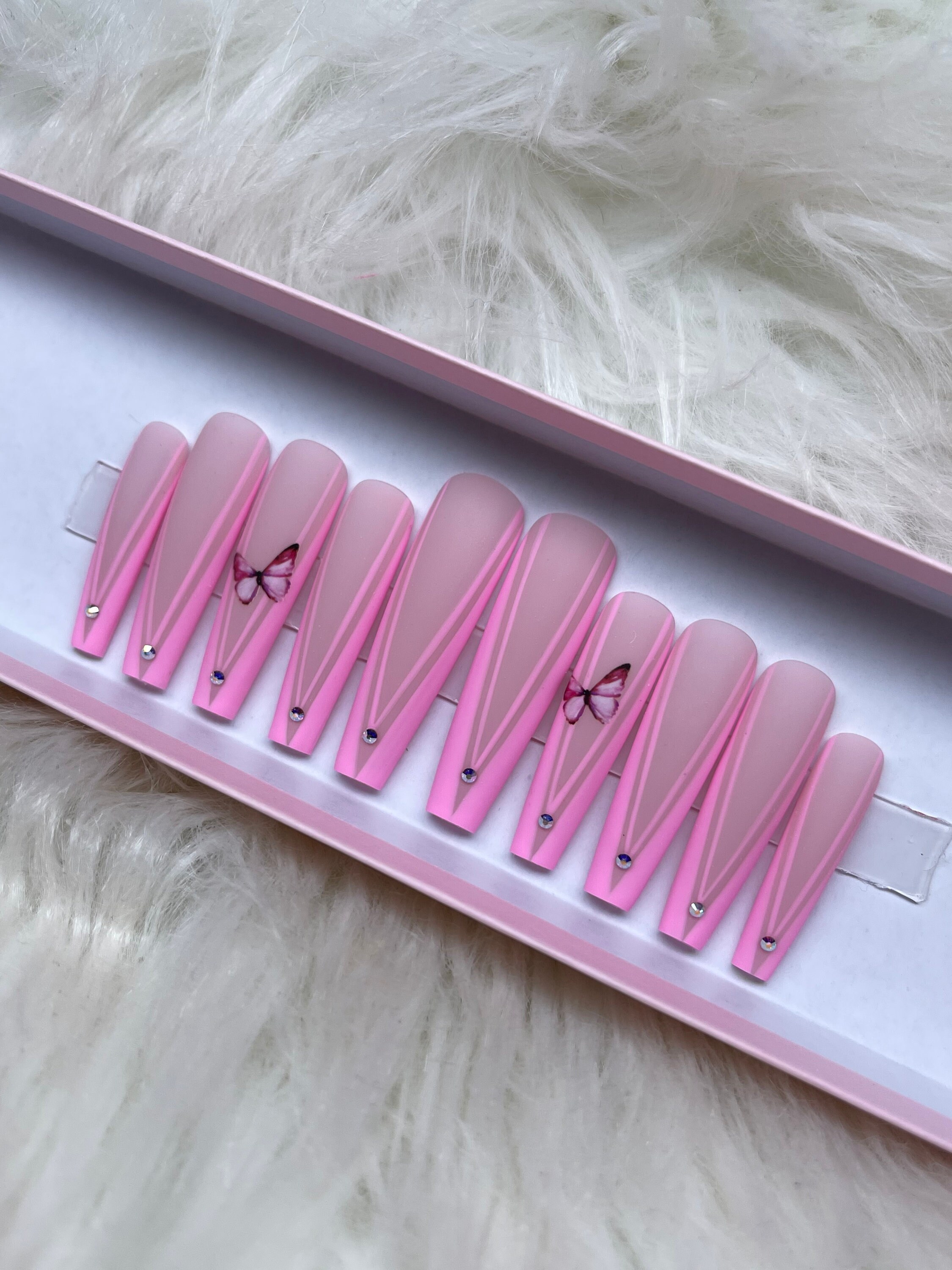Pink Butterfly V-Cut Press Ons | Etsy