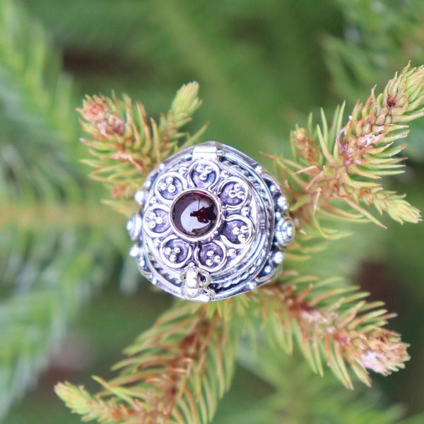 Red Garnet Poison Ring -925 Sterling Silver plated Ring, Christmas Day Gift , Handmade  Ring, Birthstone Ring, gift for her