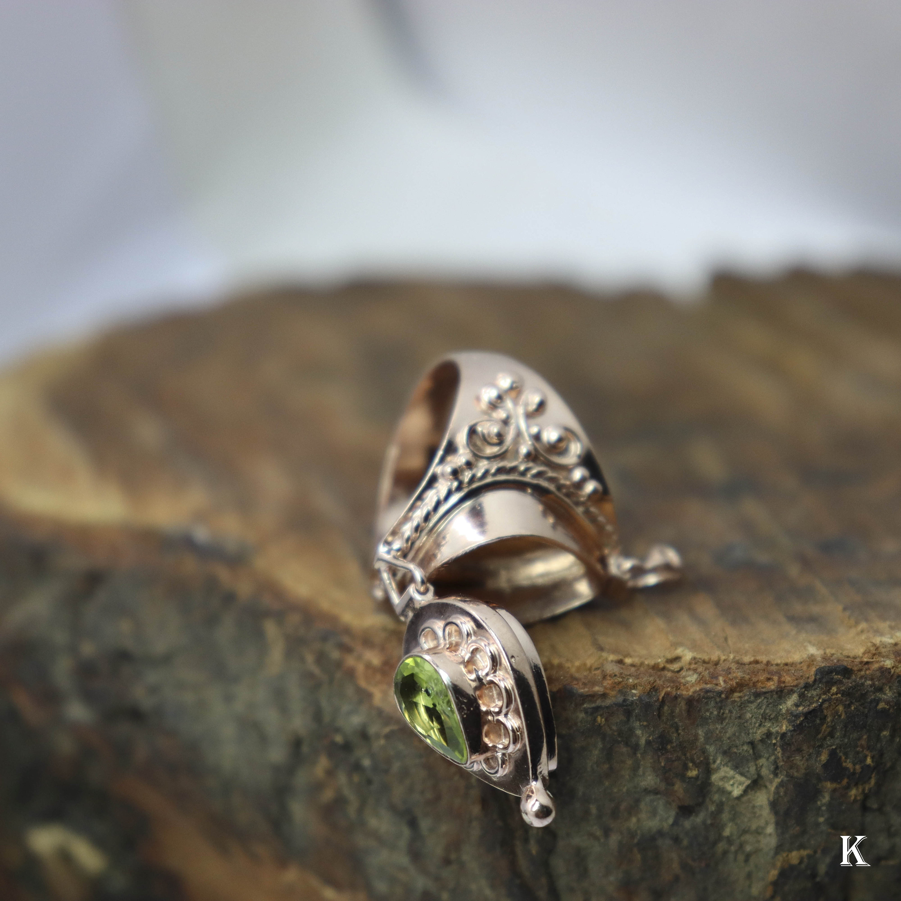 Rose Gold Filled Peridot Poison Ring, Secret Message Jewelry - Etsy