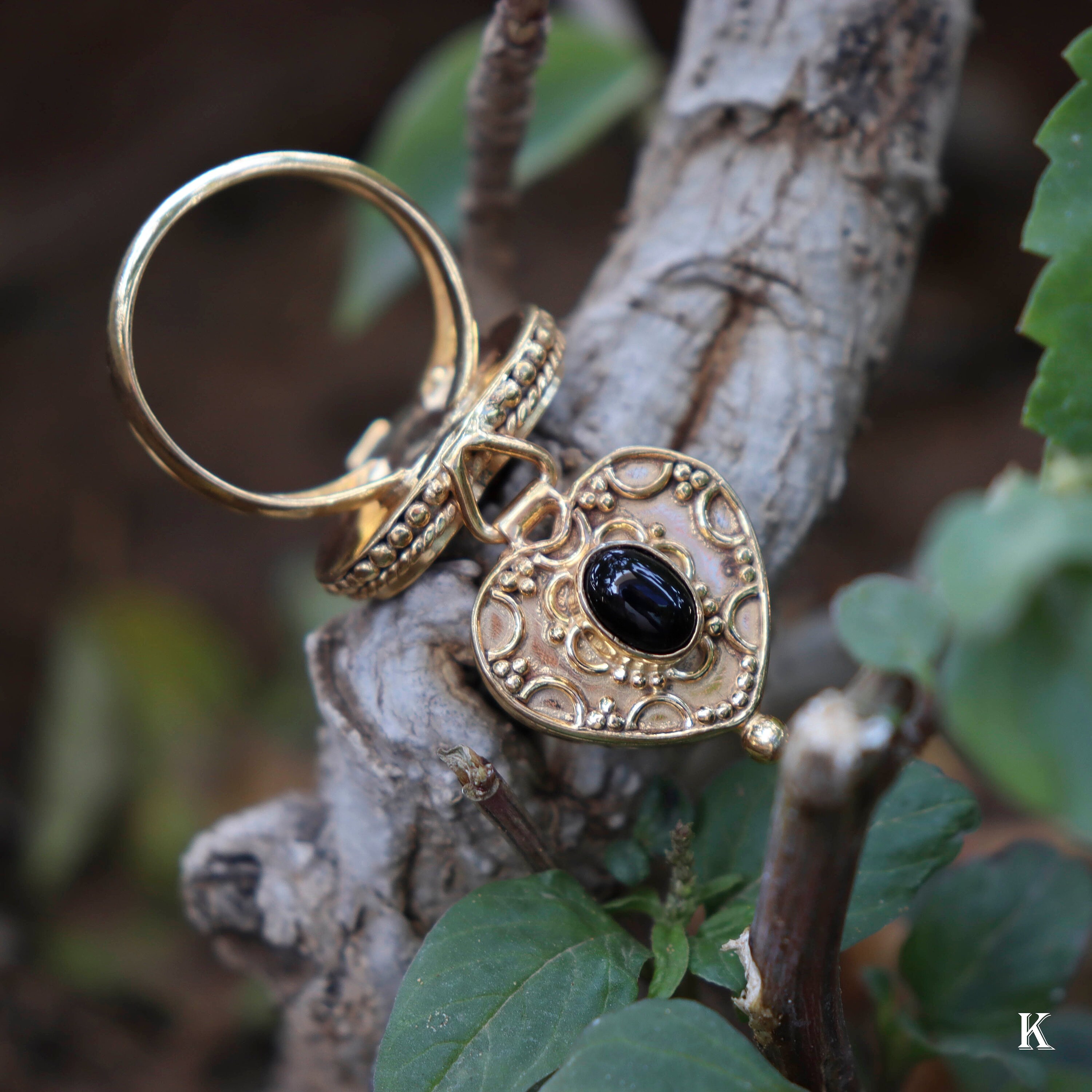 Muttertagsgeschenk, schwarzes Onyx Hart Poison Roségold überzogener Ring, Geheimboxring, Geschenk für sie, Pillenboxring, Ring mit verstecktem Fach