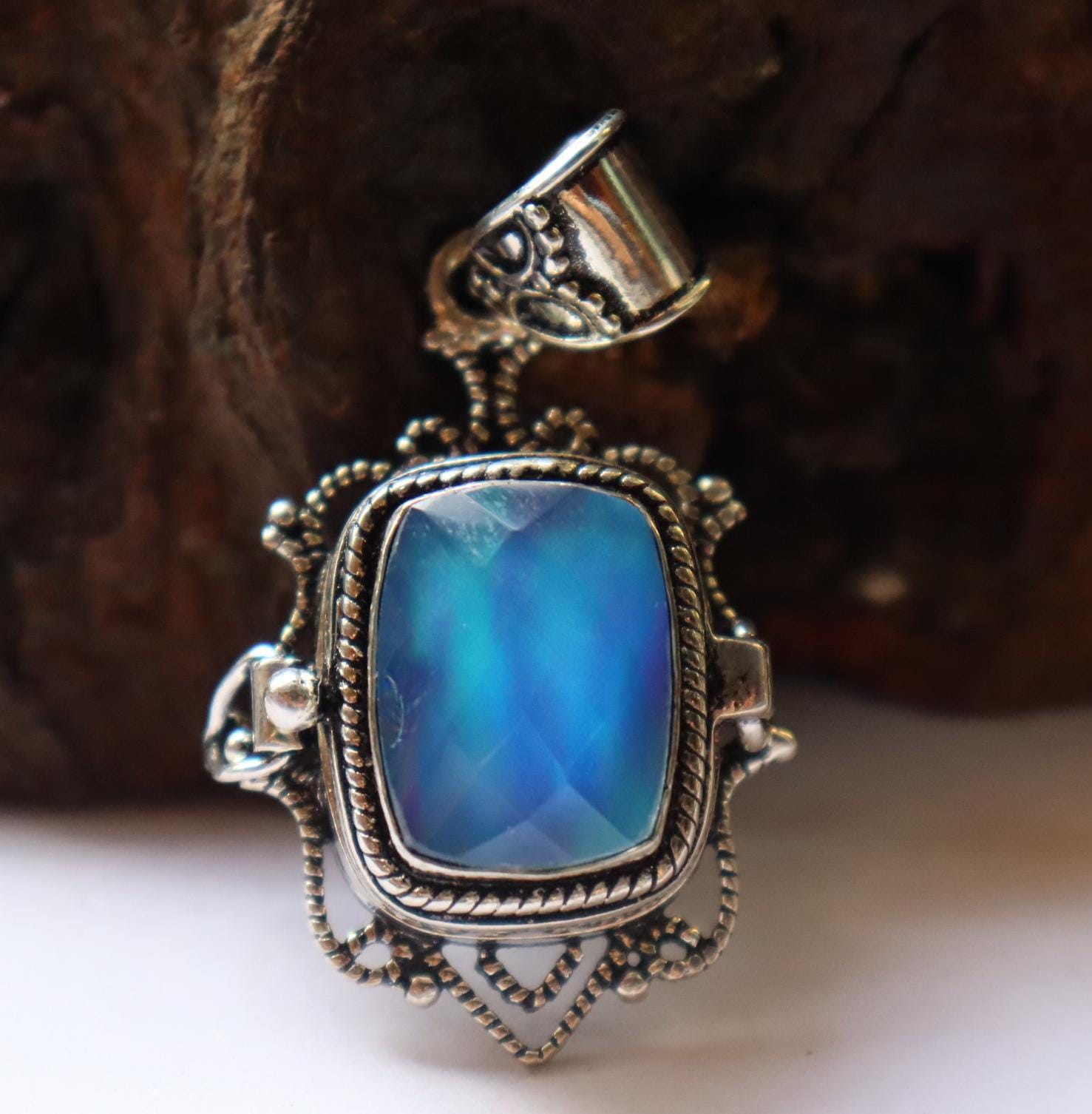 Pendentif Poison Pilulier Secret Avec Opale Et CZ – Argent 925 – Magnifique Et Imposant – Neuf Sans Boîte