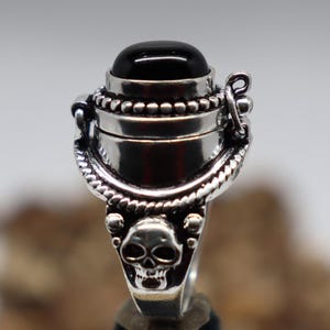 Skull Poison Ring Black Onyx Locket Ring, 925 Silver Plated Onyx Poison Ring, Compartment Box Ring, Handmade Pill Box Ring,Boho Gift for Her