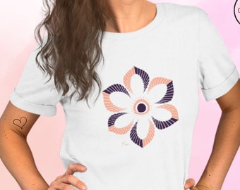 Cute Flower Shirt, flower t-shirt, flower lover tee, nature lover, summer shirt, gift for mom, cute ladies shirt, floral shirt, spring shirt