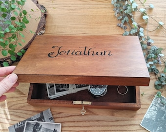 Personalized Lockable Natural Wooden Box with Lid and Key, Storage Chest Keepsake, Memory Photo Box, Jewelry Box for Men, Custom Rustic Box