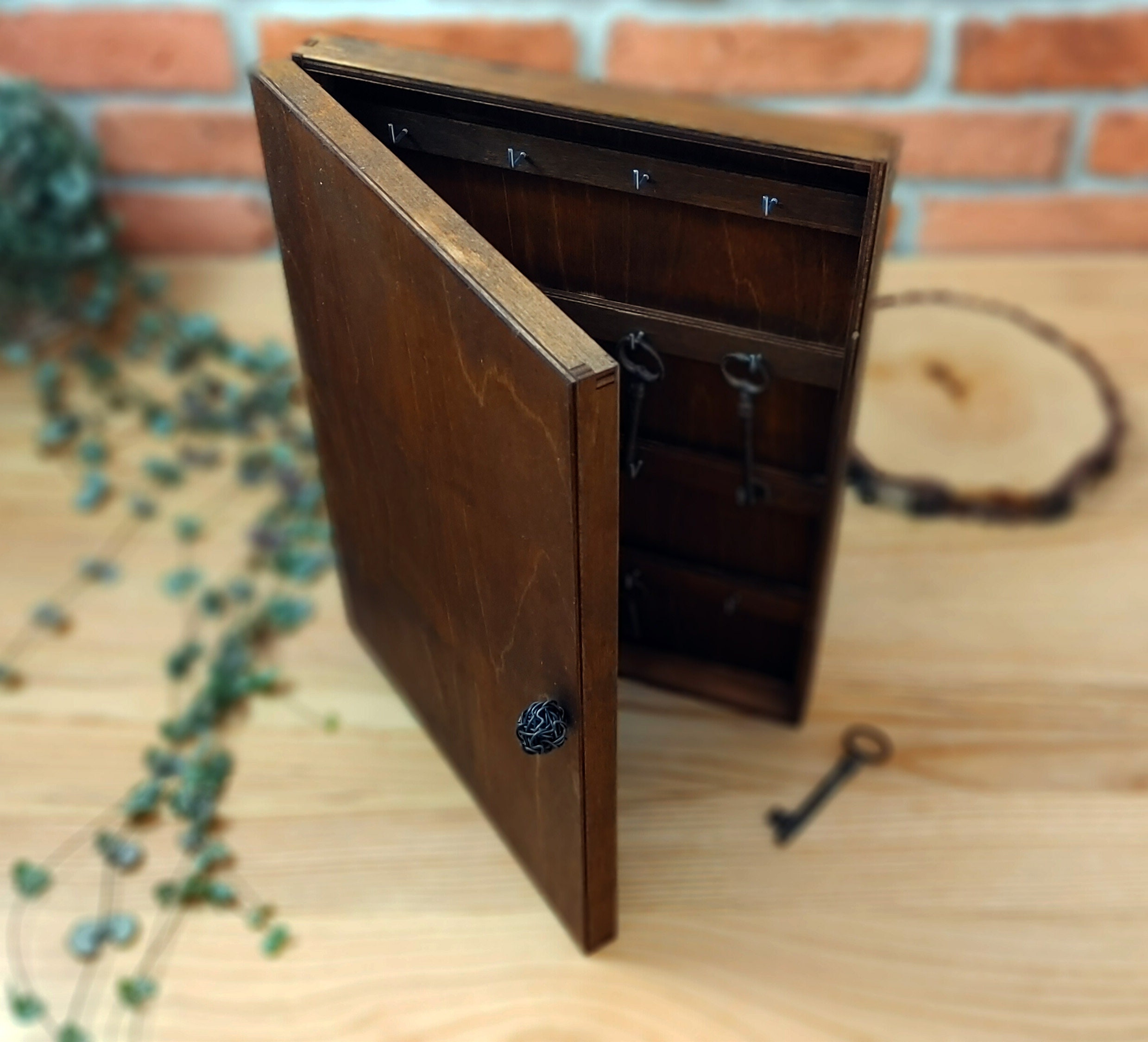 Personalized Natural Wooden Family Big Key Box, Hanging Key Box, Key ...