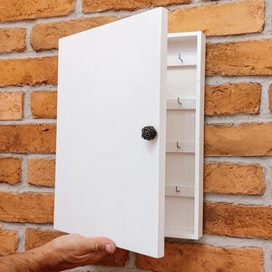 Grande portachiavi in legno naturale per famiglie, portachiavi sospeso, ganci per chiavi, mobiletto rustico bianco Cay, porta chiavi, regalo di nozze, regalo di inaugurazione della casa, ganci