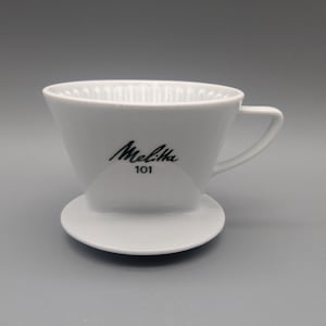 Melitta filter, coffee filter 101 - 3-hole - white - porcelain vintage green Melitta lettering