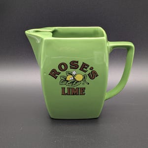 Pichet Vintage Roses Lime de Wade Pottery, vert avec inscription dorée