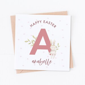 Carte initiale rose personnalisée Joyeuses Pâques, lapin de Pâques, première Pâques, carte fille, carte fils