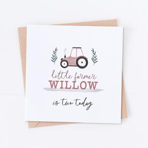 Carte d'anniversaire personnalisée petit paysan rose, anniversaire de ferme de tracteur, premier anniversaire, anniversaire d'enfant, anniversaire d'enfant, carte fille, carte fils