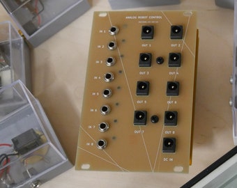 Analog Robot Control eurorack module