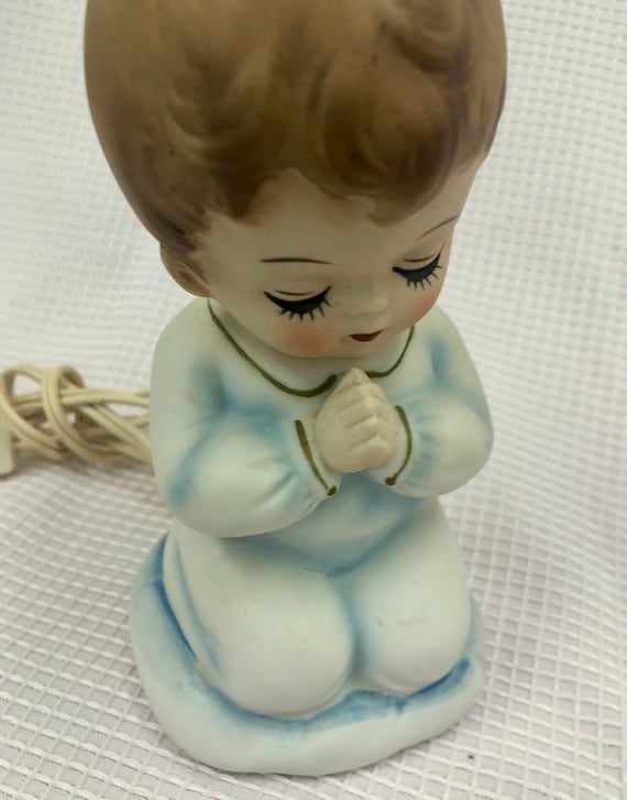 Vintage Lefton Little Girl Praying Night Lamp