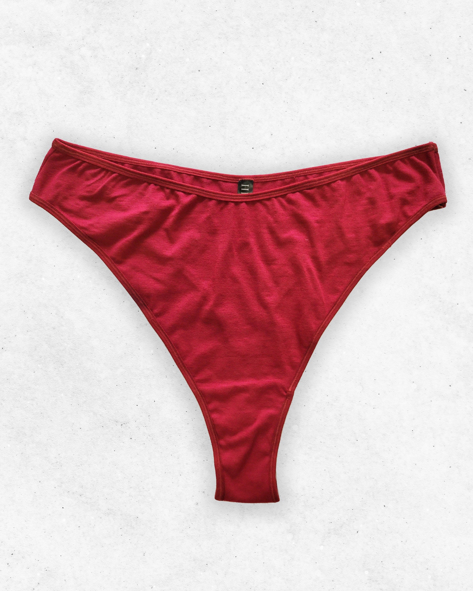 Plus Size Underwear High-waisted, High-leg Red Bamboo Cotton Thong