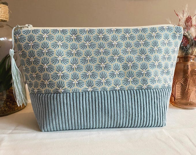 Toiletry bag