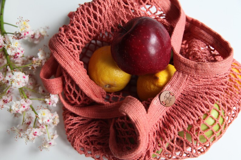Cotton Mesh, Farmers Market Bag, Red Plant Dyed French Organic Cotton Crochet, OEKO, zero waste gift image 3