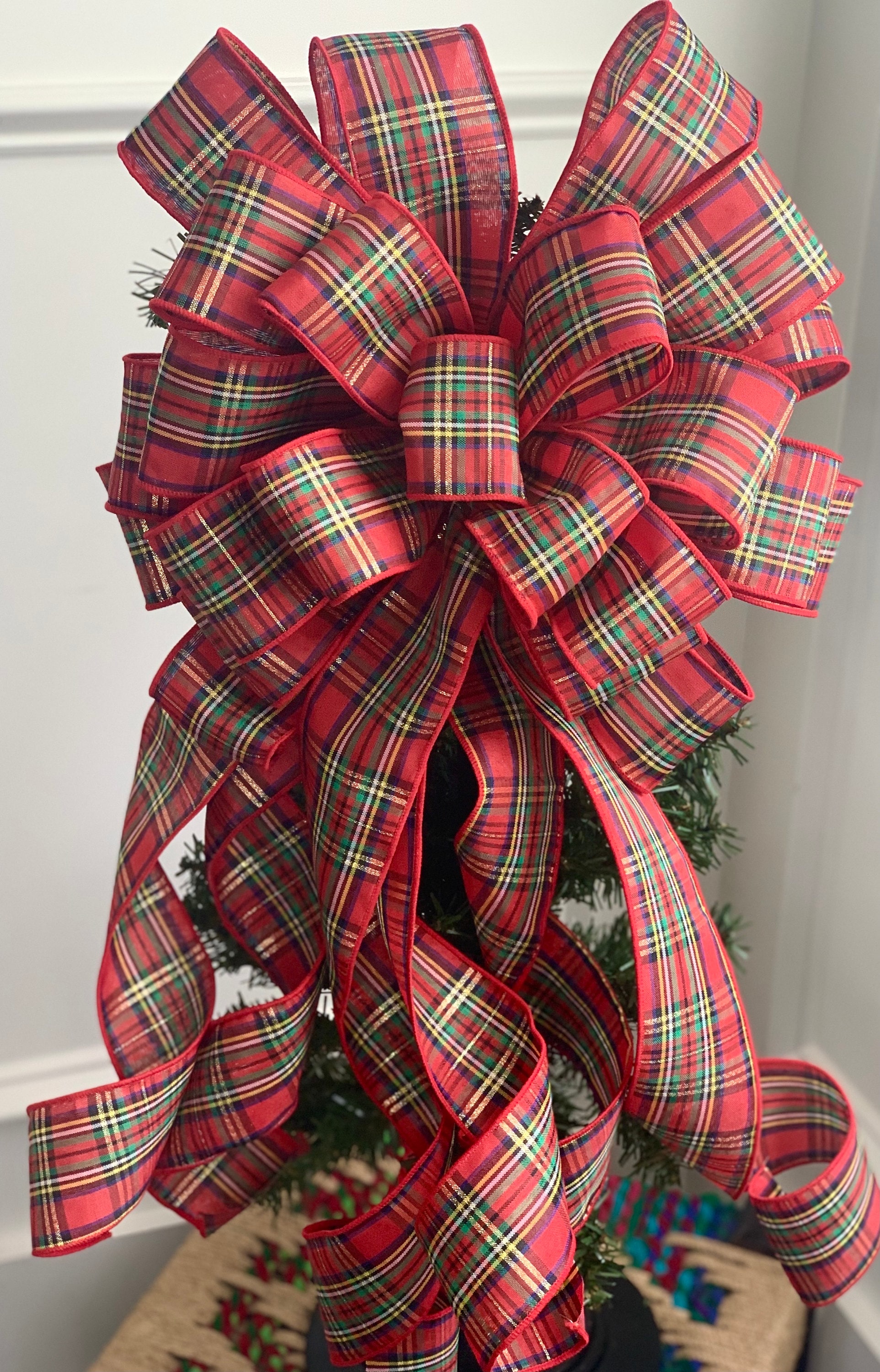 Vintage Plaid Wired Christmas Ribbon - 4 x 10 Yards — GiftWrap Etc