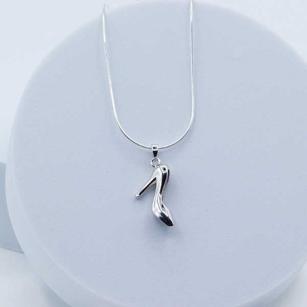 Sterling Silver high heel shoe necklace