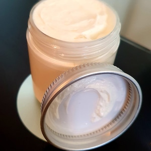 Whipped Shea butter for skin