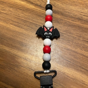 Bat Clip