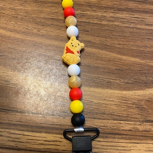 Winnie the Pooh Pacifier Clip