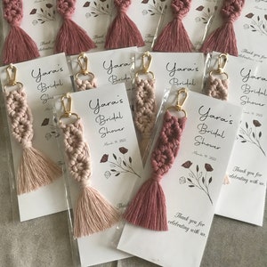 Custom Macramé Keychains 25 pcs, Personalized Wedding Favors for Guests in Bulk, Boho Wedding Favors, Macrame Keychains, Bridal Shower Favor