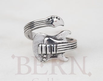 Adjustable Silver Guitar Ring • Boho • Silver ring • Guitar • Gift for men • Gift for her • Boyfriend gift • Music • Punk • Drum • String