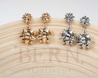 Christmas Present Bow Earrings • Christmas • Gift • Boho • Gold • Earrings dangle • Ribbon • Silver • Unique • Novelty • Large • Santa • 925