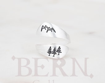 Wrap Tree Mountain Forest Ring • Dainty ring • Sterling silver • Tree • Hiking • Nature jewelry • Nature • Adventure • Mountain • Forest