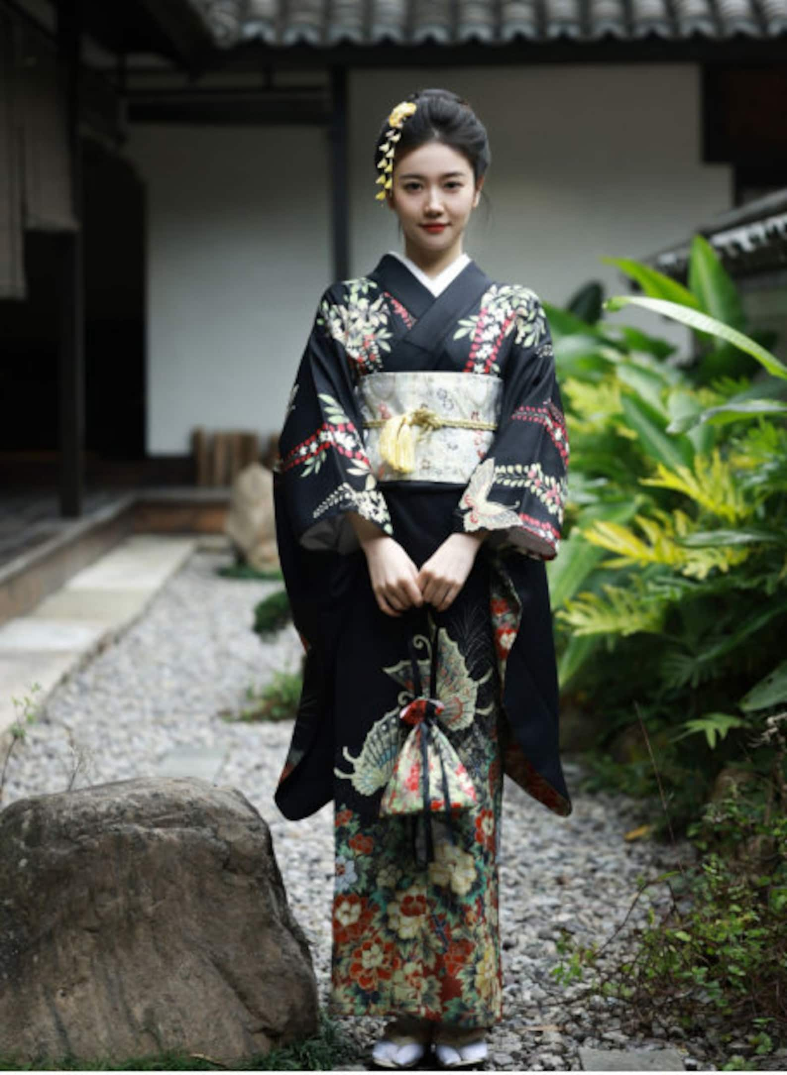 Japanese Kimono Made In Japan Japanese Wedding Dresses Kimono Dress ...