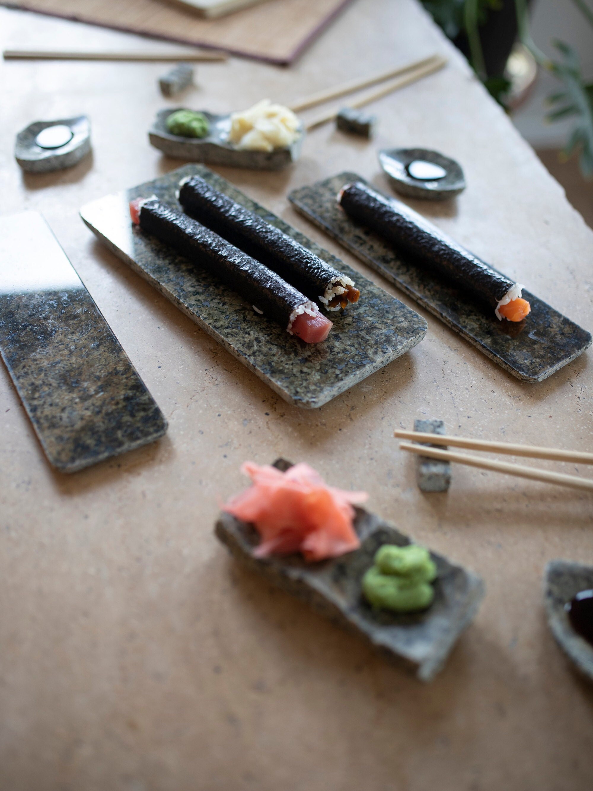 set Cadeau Sushi En Pierre,