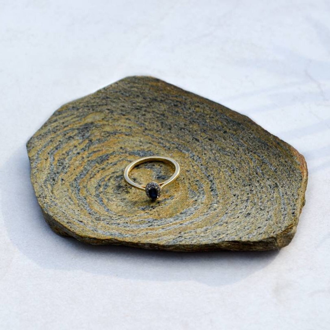Ring Holder Necklace, Stone Ring Dish Holder, Mens Ring Holder, Small