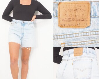 size 12 levi shorts